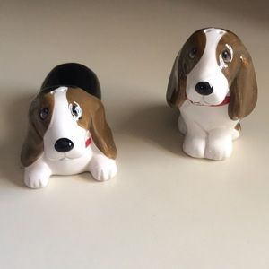 Pioneer Woman salt & pepper shakers